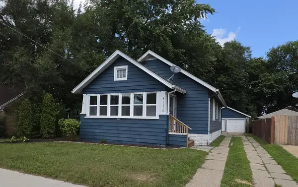 1210 22nd Avenue, ROCKFORD, IL 61104