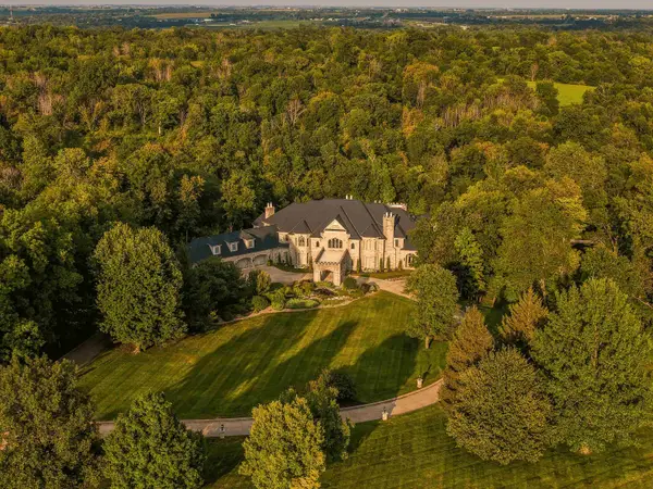 3187 Feather Ridge, Toddville, IA 52341