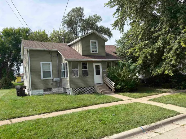 526 N Hunt Avenue, FREEPORT, IL 61032