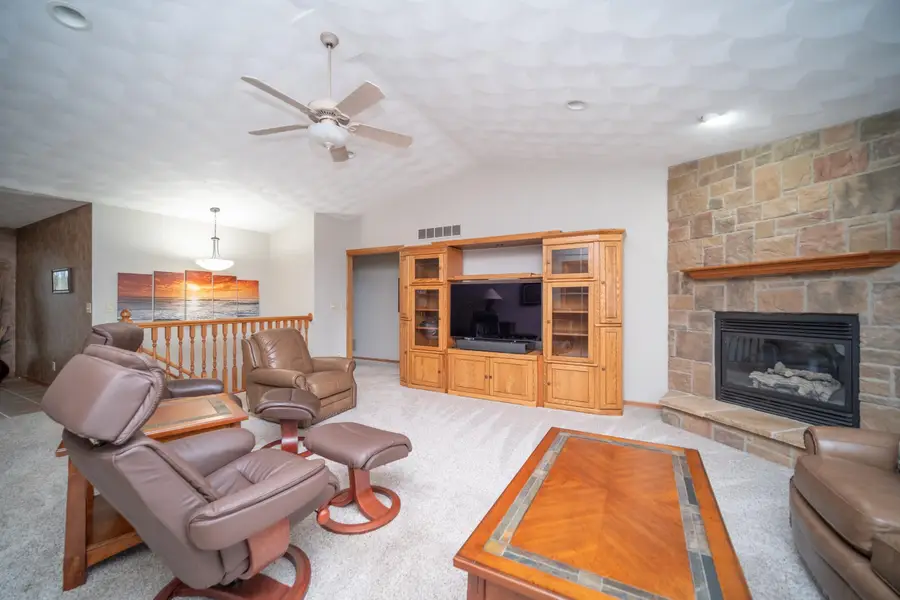 3421 Cobblestone, Belvidere, IL 61008 - #3