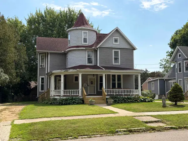 843 W Lincoln, FREEPORT, IL 61032