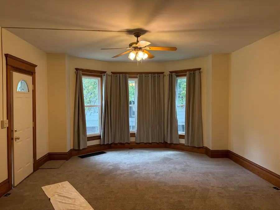 843 W Lincoln, Freeport, IL 61032 - #2