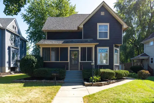 810 Warren Avenue, BELVIDERE, IL 61008