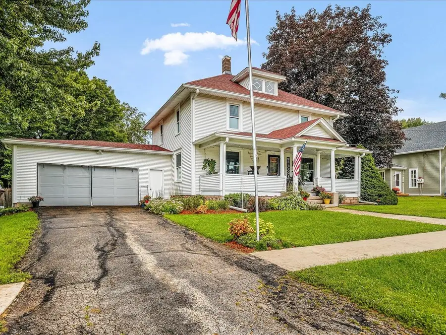 406 W Main Street, Durand, IL 61024 - #3