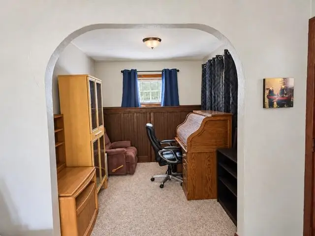 529 N Longwood Street, Rockford, IL 61107 - #3