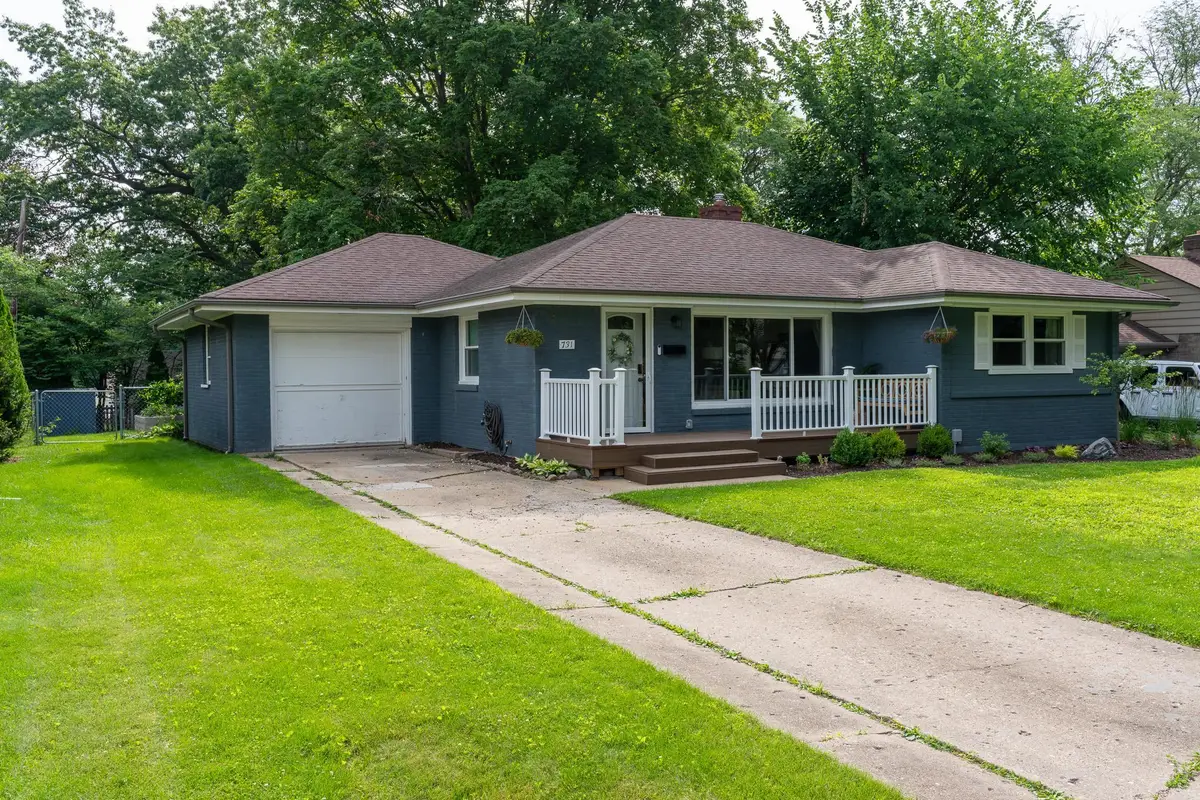 731 Roland Avenue, Rockford, IL 61107 - #1