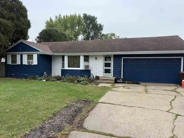 2611 E State Street, ROCKFORD, IL 61108
