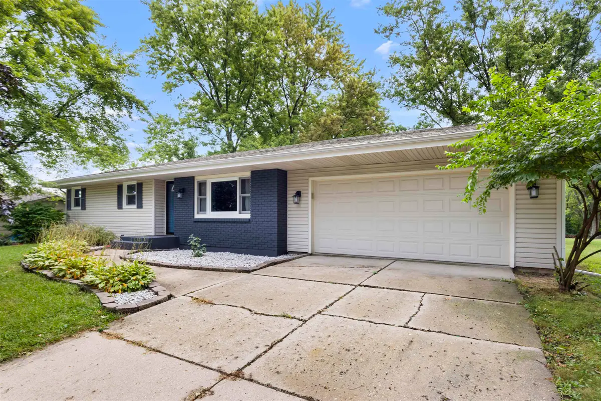 6128 Bristlecone Lane, Rockford, IL 61109 - #1