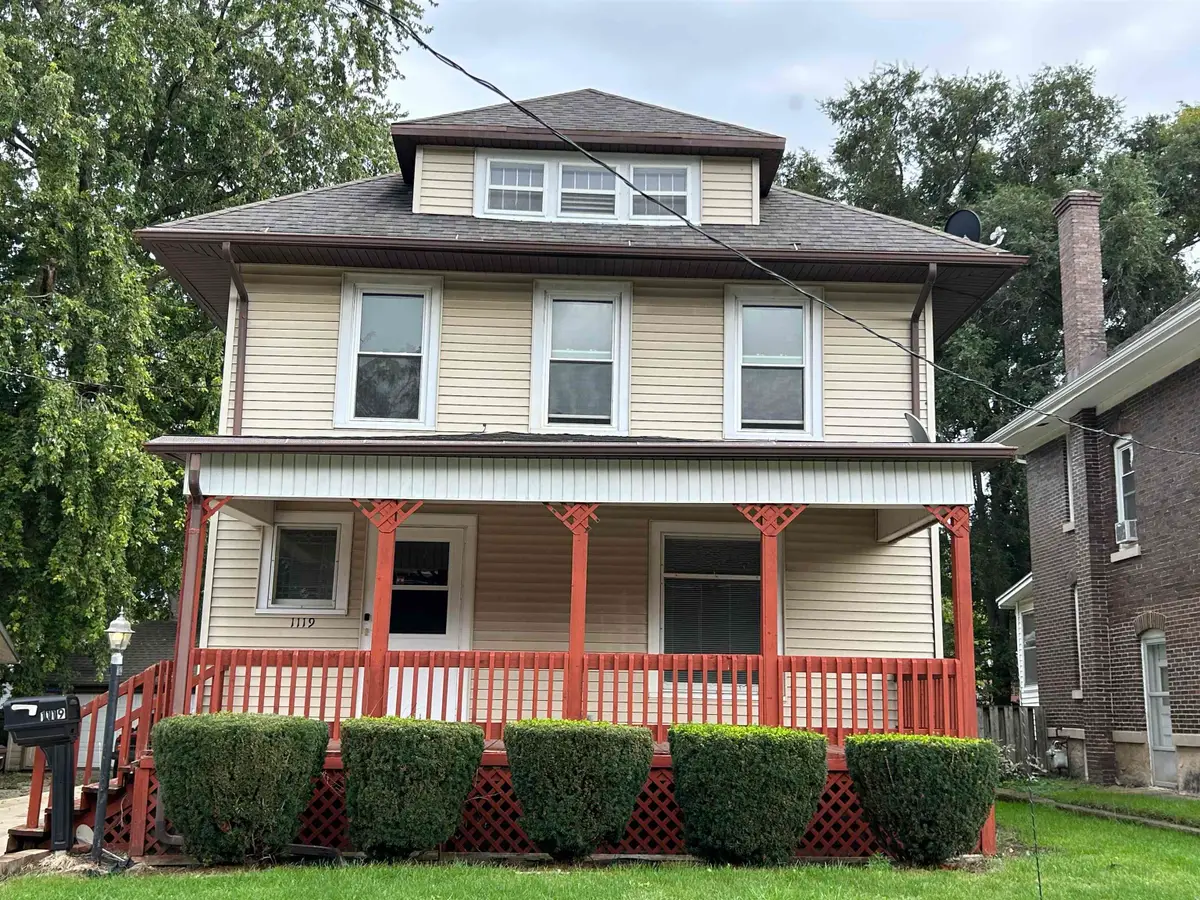 1119 S Maple Avenue, Freeport, IL 61032 - #1