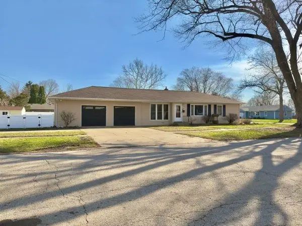 1311 THEODORE Street, LOVES PARK, IL 61111