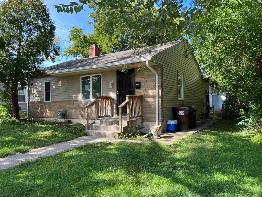 1223 Island Avenue, Rockford, IL 61102 - #2