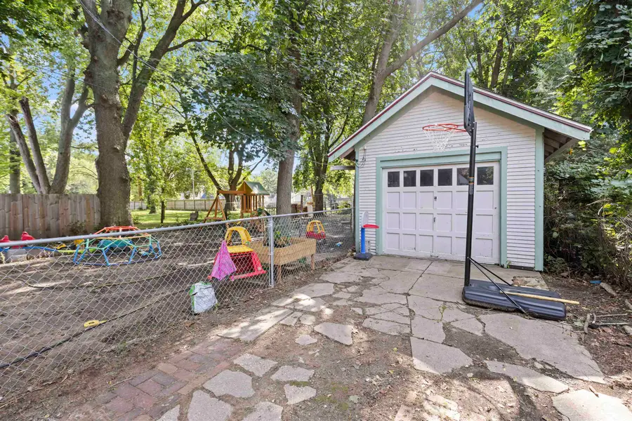1304 BLAISDELL Street, Rockford, IL 61101 - #3