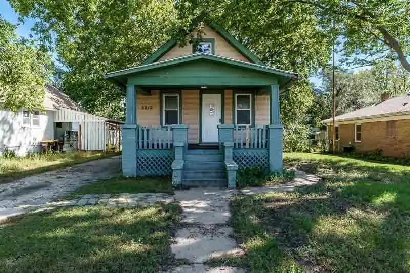 2612 S 6th Street, Rockford, IL 61109 - #1