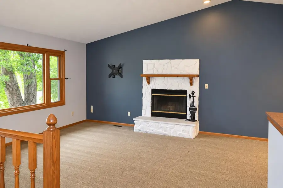 3819 Harwood Lane, Rockford, IL 61104 - #2