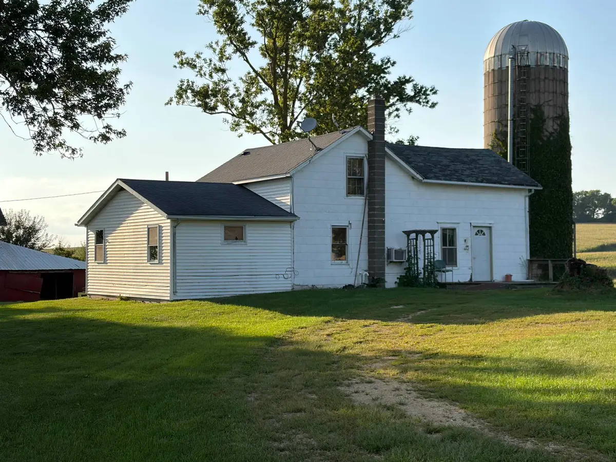 8964 W Babbs Grove, Pearl City, IL 61062 - #1