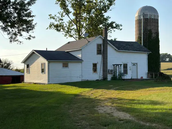 8964 W Babbs Grove, PEARL CITY, IL 61062