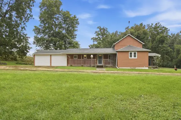 1205 S Browns Mill Road, FREEPORT, IL 61032