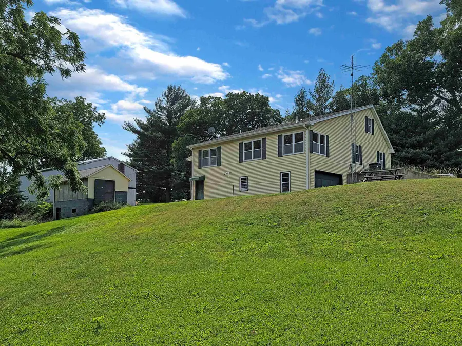 4459 W Stagecoach Trail, Galena, IL 61036 - #3