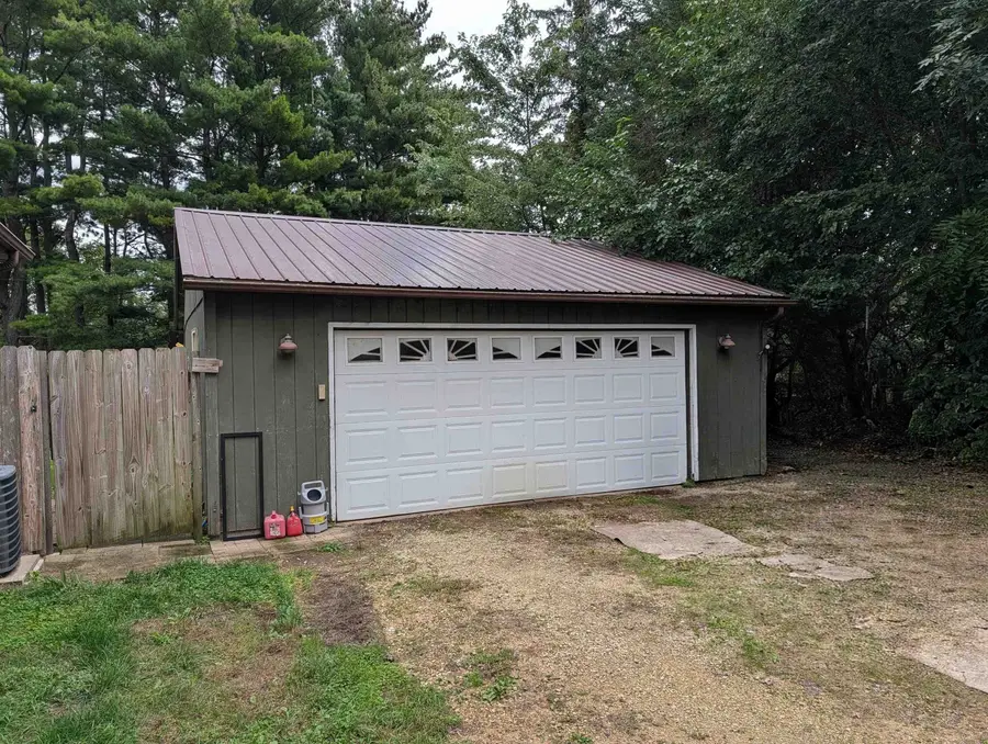 25 S lafayette, Cedarville, IL 61013 - #2