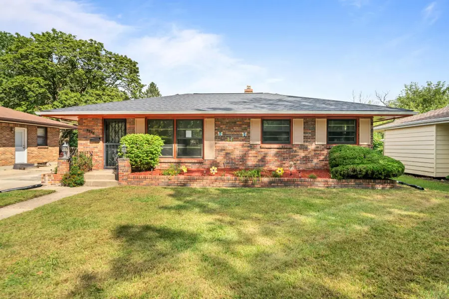3320 Wesleyan Avenue, Rockford, IL 61108 - #3