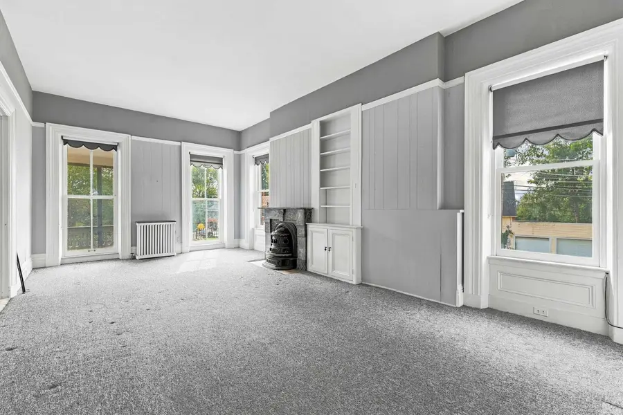 129 S High Street, Galena, IL 61036 - #3