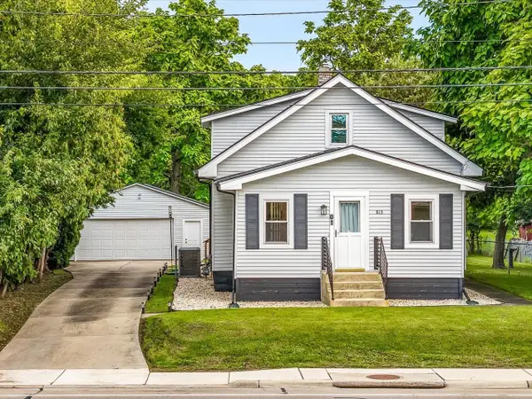 813 Harlem Road, MACHESNEY PARK, IL 61115