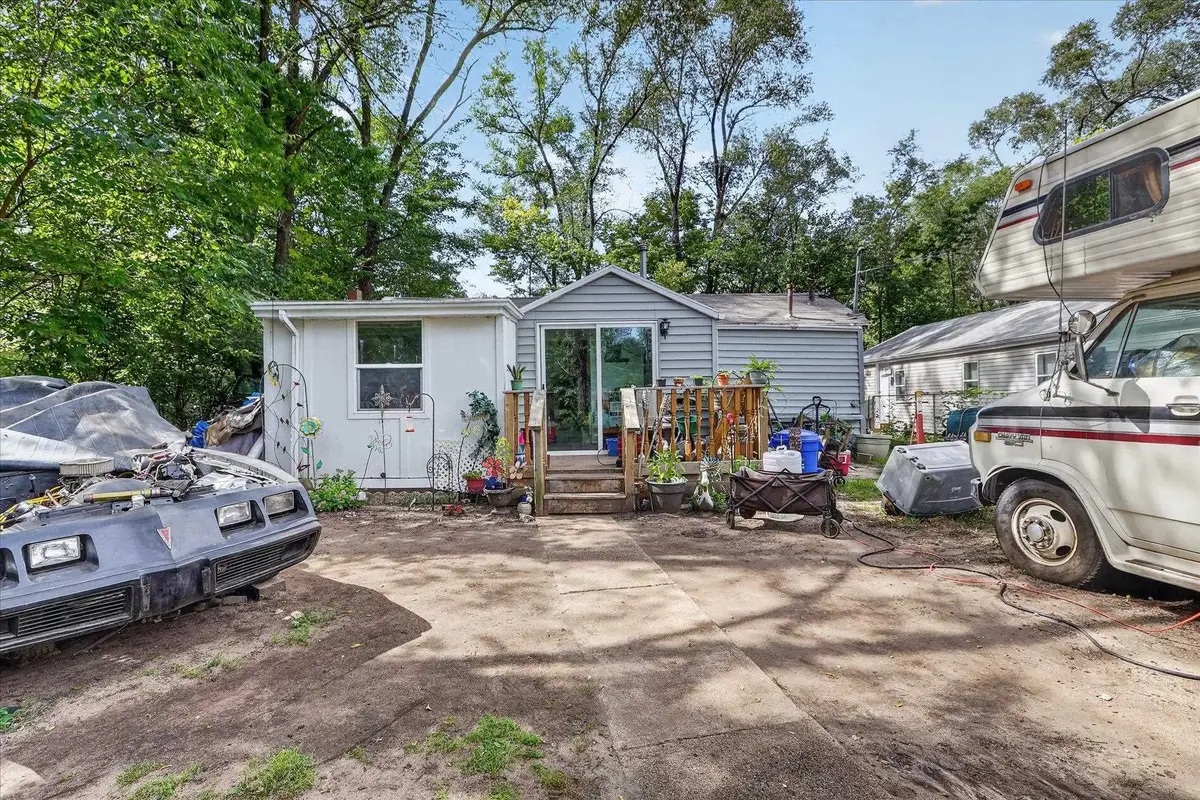 2831 Collins Street, Rockford, IL 61109 - #1
