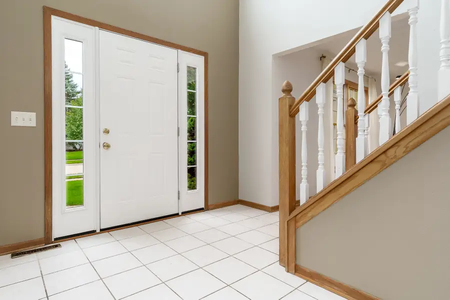 2018 Grandchester Place, Rockford, IL 61107 - #3
