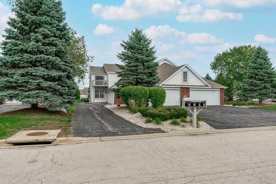 10149 MONARCH RD #119A, Roscoe, IL 61073 - #2