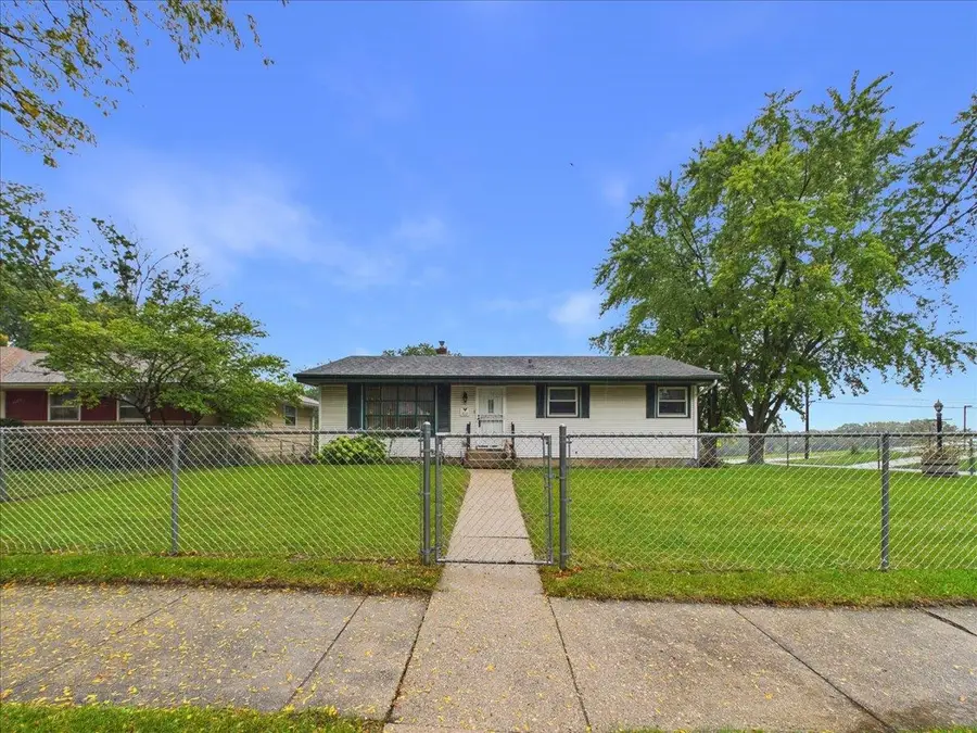 4115 Yale Drive, Rockford, IL 61109 - #2