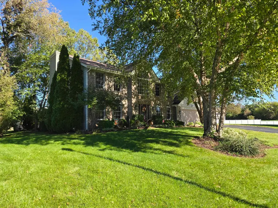 5331 WINNERS Circle, Caledonia, IL 61011 - #3