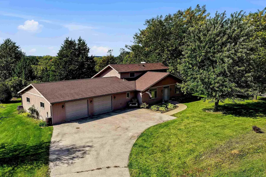 1 Belden School Lane, Galena, IL 61036 - #2