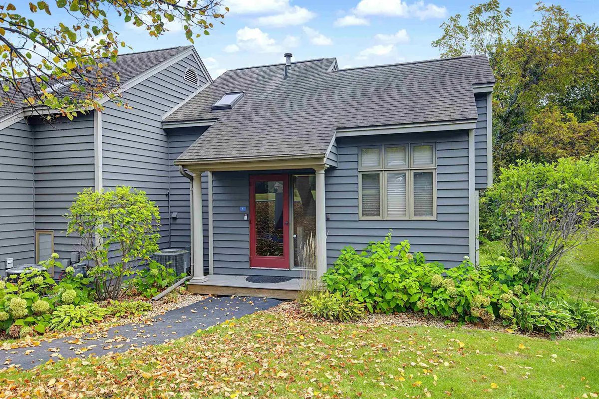5 Valleywood Lane, Galena, IL 61036 - #1