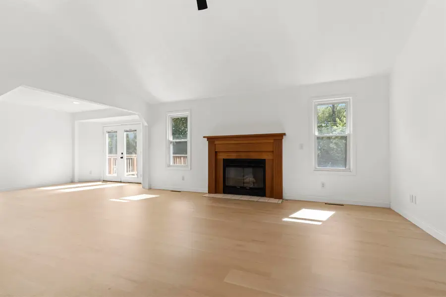 6043 Windsor Road, Loves Park, IL 61111 - #3