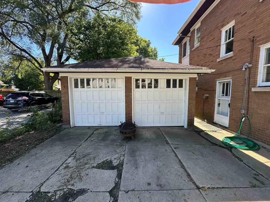 1011 15th Avenue, Rockford, IL 61104 - #3