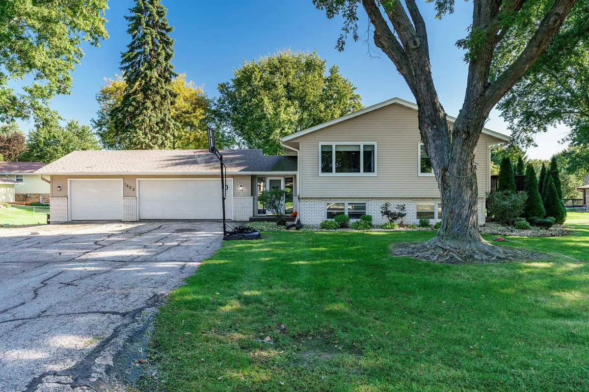 1602 PLAZA Drive, Rockford, IL 61108 - #1