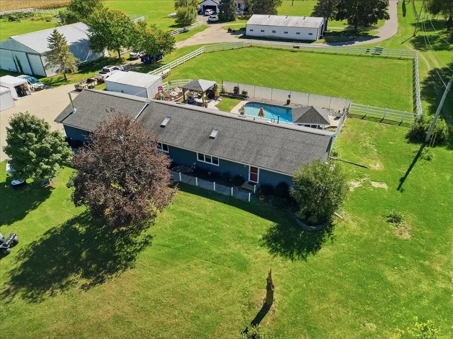 2333 Fischer Road, South Beloit, IL 61080 - #2