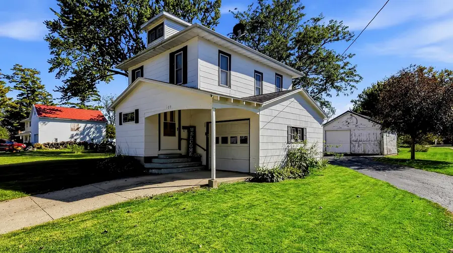 109 James Street, Warren, IL 61087 - #2