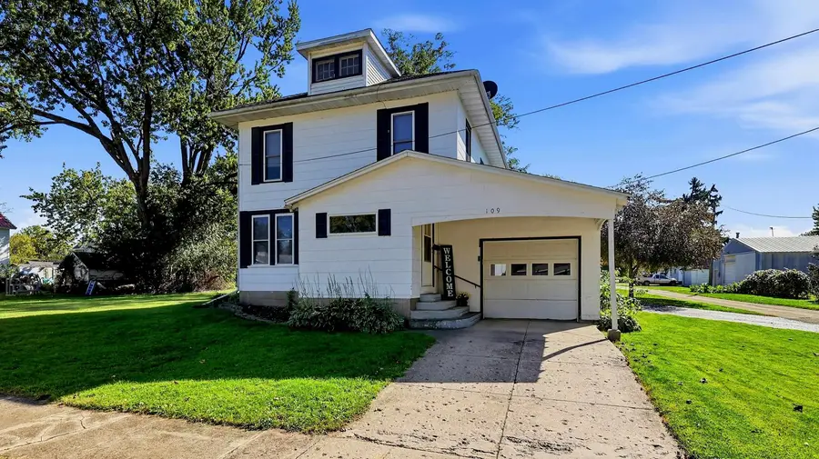 109 James Street, Warren, IL 61087 - #3