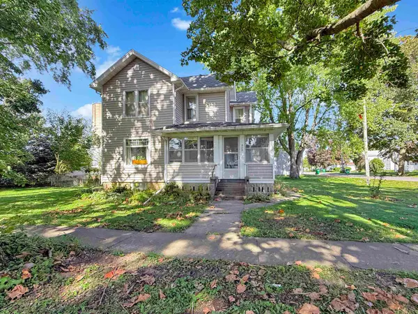 223 Franklin Street, FRANKLIN GROVE, IL 61031