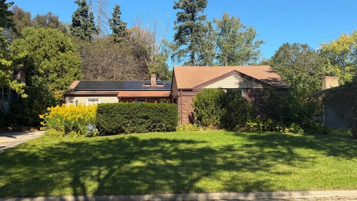 5443 Crestdale Drive, Rockford, IL 61114 - #1