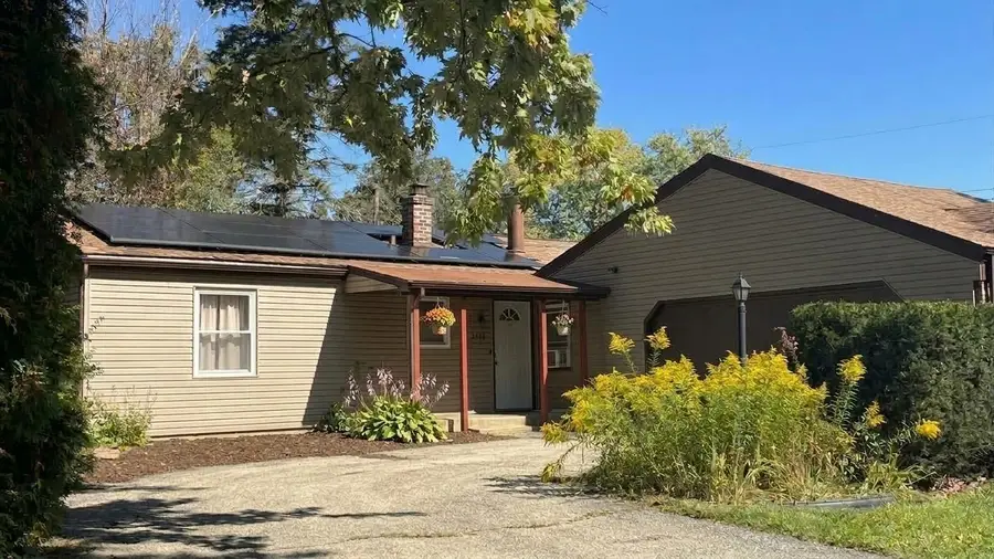 5443 Crestdale Drive, Rockford, IL 61114 - #2