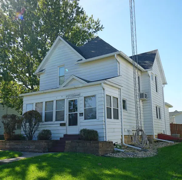 326 N Stockton Street, STOCKTON, IL 61085