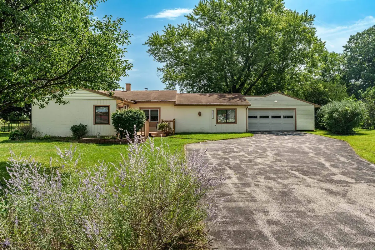 5591 Reimer Drive, Roscoe, IL 61073 - #1