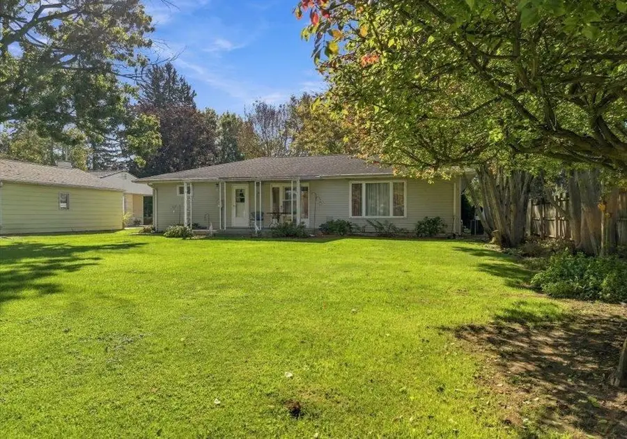 408 Sunset Lane, Mount Morris, IL 61054 - #3