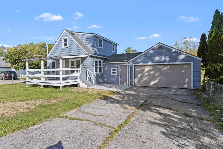 404 Pershing Avenue, Machesney Park, IL 61115 - #2