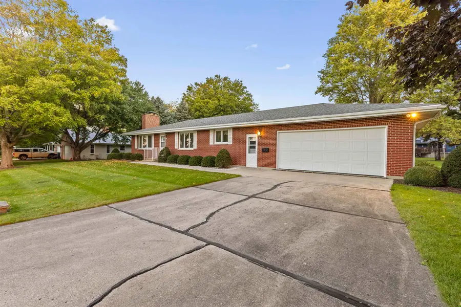 102 MEADOW Court, Monroe Center, IL 61052 - #2