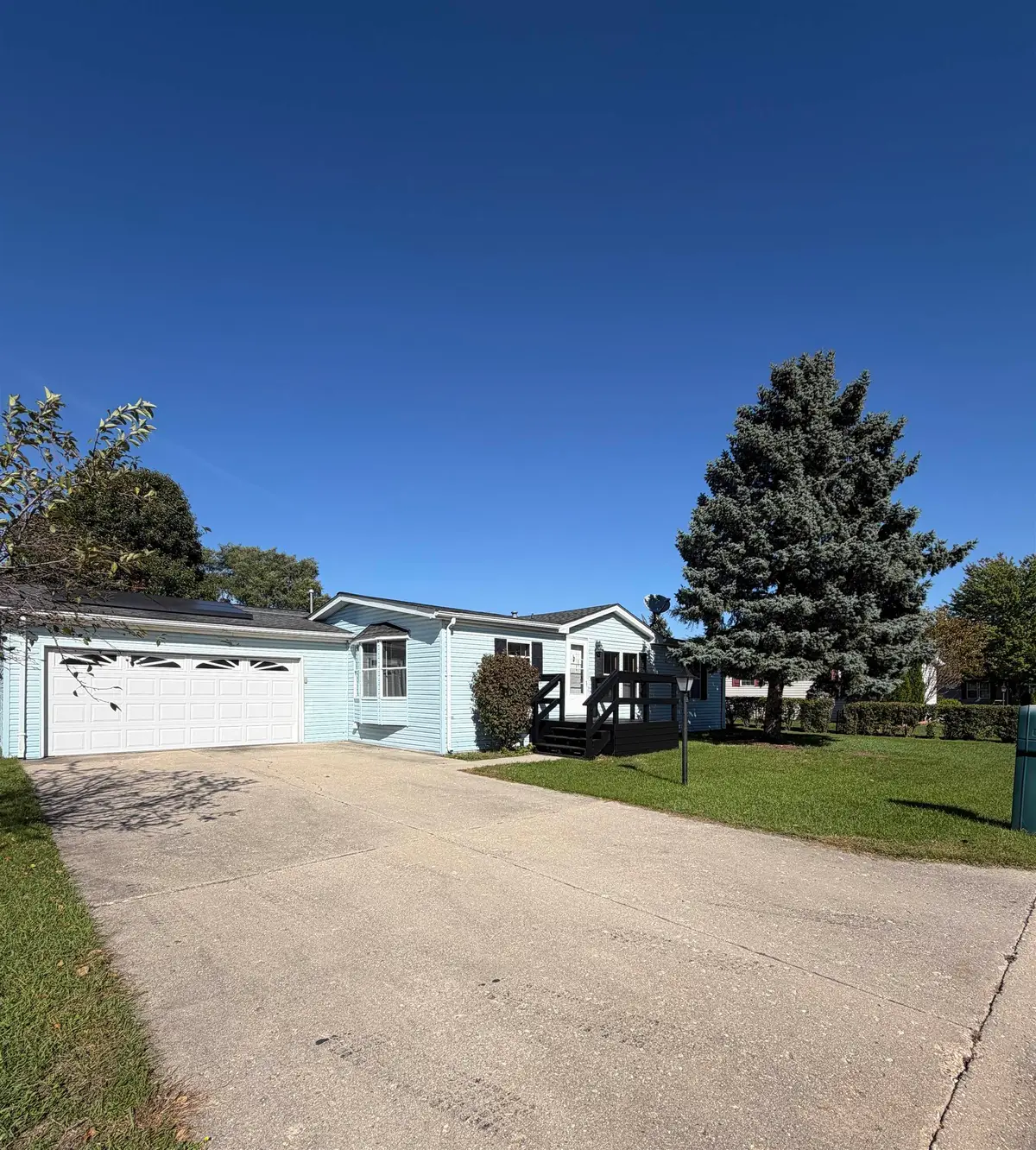 5332 White Pine Lane, Roscoe, IL 61073 - #1