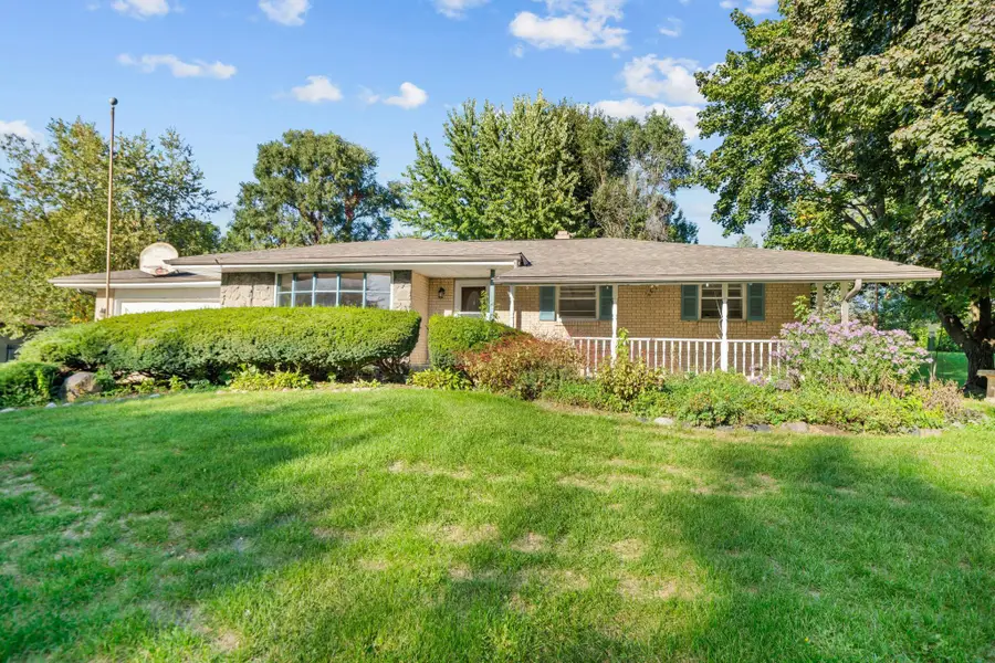 4834 Chesterfield Avenue, Rockford, IL 61109 - #2