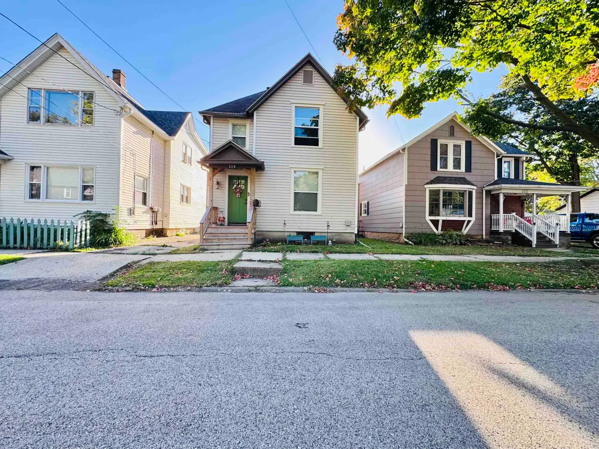 216 Webster Street, Belvidere, IL 61008 - #1